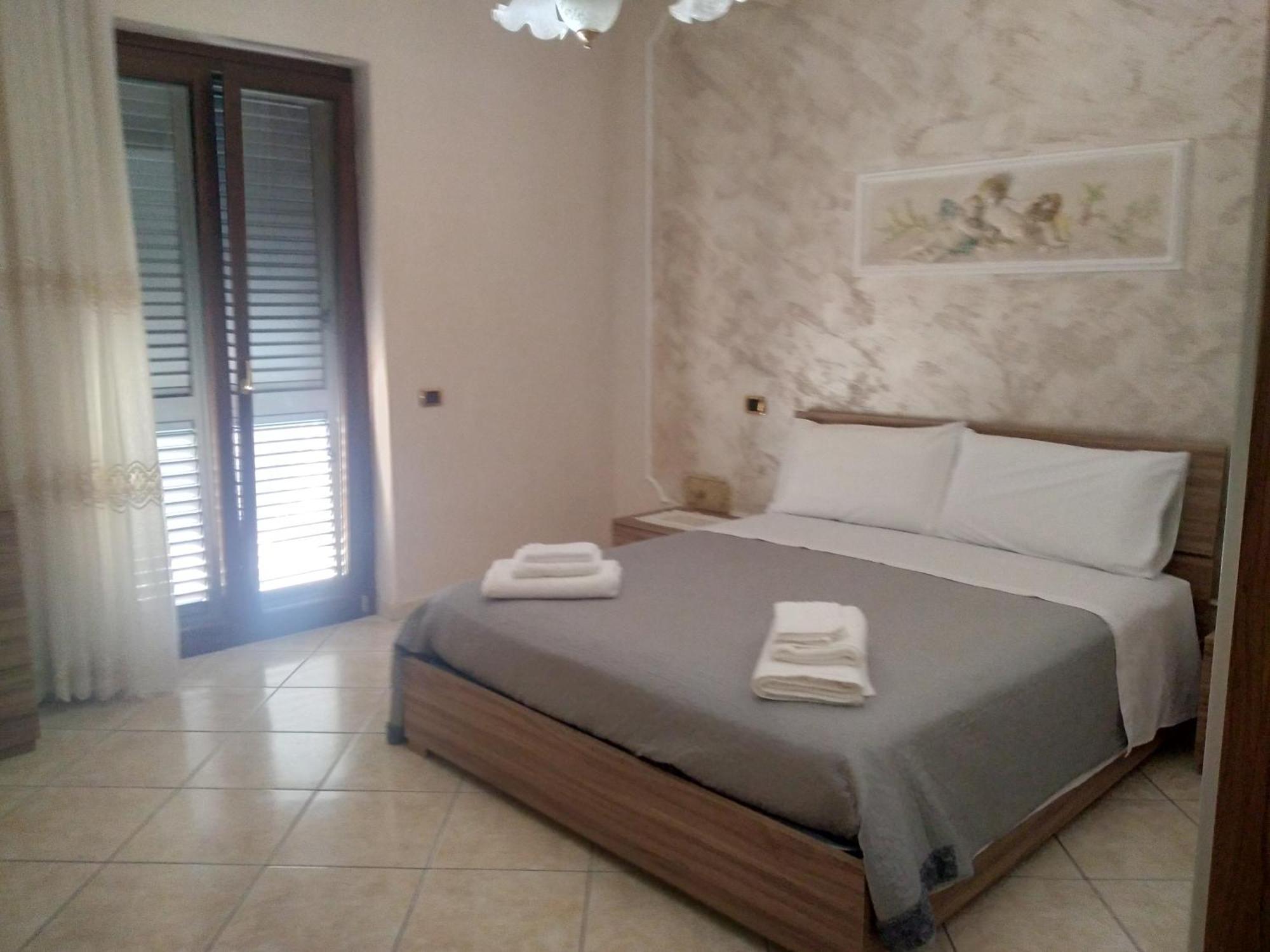 Turisti A Casa Mia Bed and Breakfast Santa Maria La Carità Εξωτερικό φωτογραφία